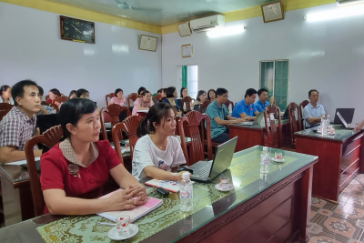 TRƯỜNG THCS XUÂN TÂN TỔ CHỨC TẬP HUẤN CHUYÊN ĐỀ ỨNG DỤNG CÔNG NGHỆ THÔNG CHUYỂN ĐỔI SỐ TRONG QUẢN LÝ HỒ SƠ VÀ DẠY HỌC